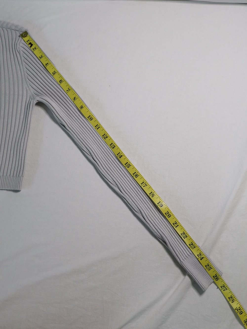 437 Gaia Cardigan | Grey Size Medium - Picture 6 of 9